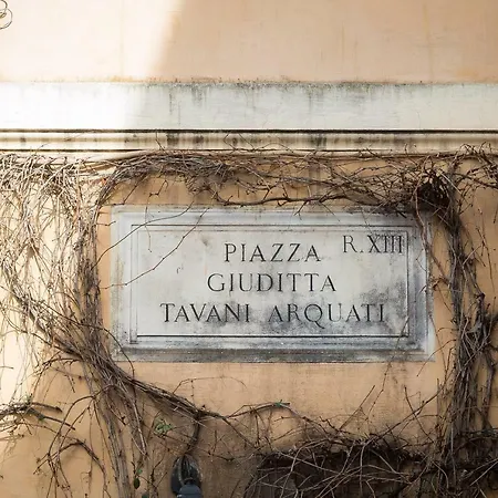 Giuditta 121 Trastevere *