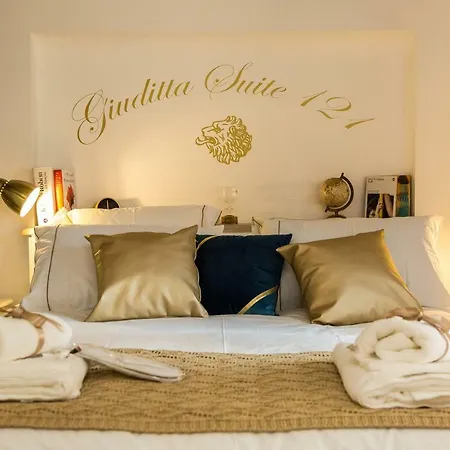 Giuditta 121 Trastevere Rome